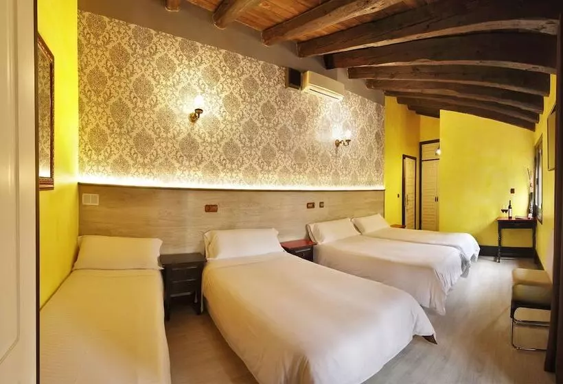 Apartamentos El Tiempo