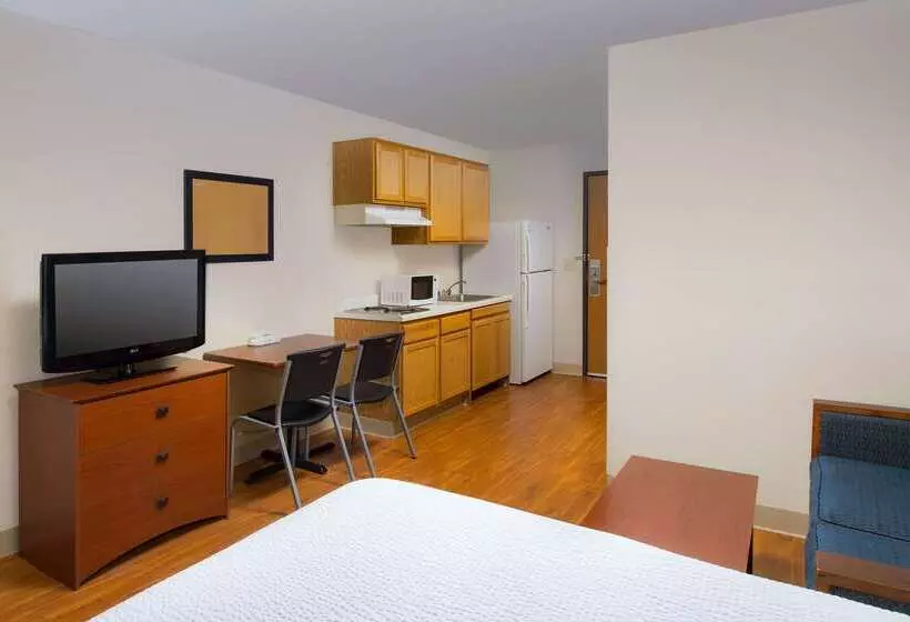 Extended Stay America Select Suites Omaha Southwest