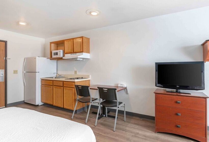 Extended Stay America Select Suites   Omaha   Southwest