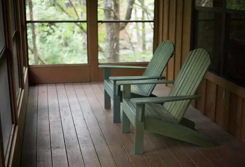 Отель Cabins At Green Mountain, Trademark Collection By Wyndham