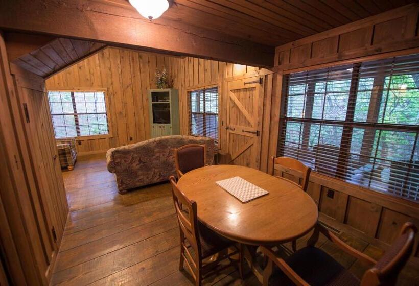 هتل Cabins At Green Mountain, Trademark Collection By Wyndham