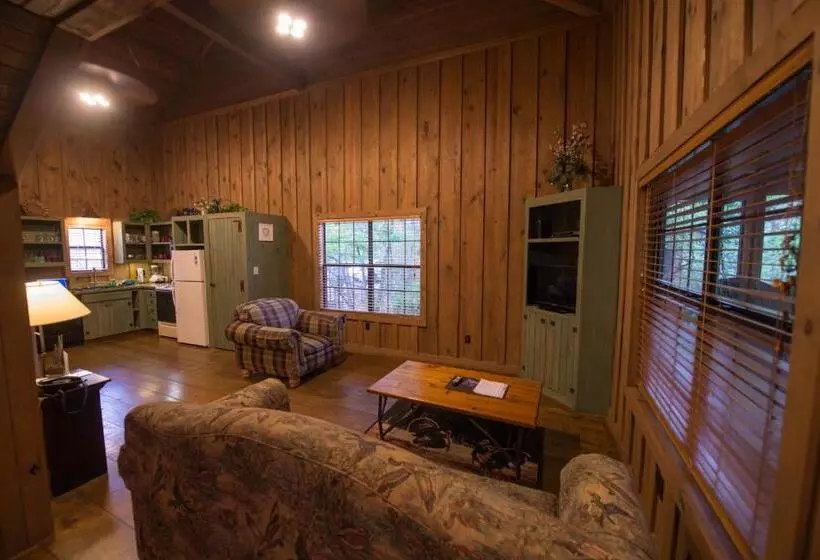 Отель Cabins At Green Mountain, Trademark Collection By Wyndham