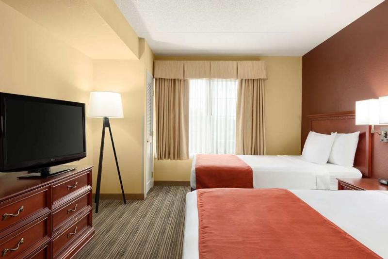 ホテル Comfort Inn & Suites St. Paul Northeast