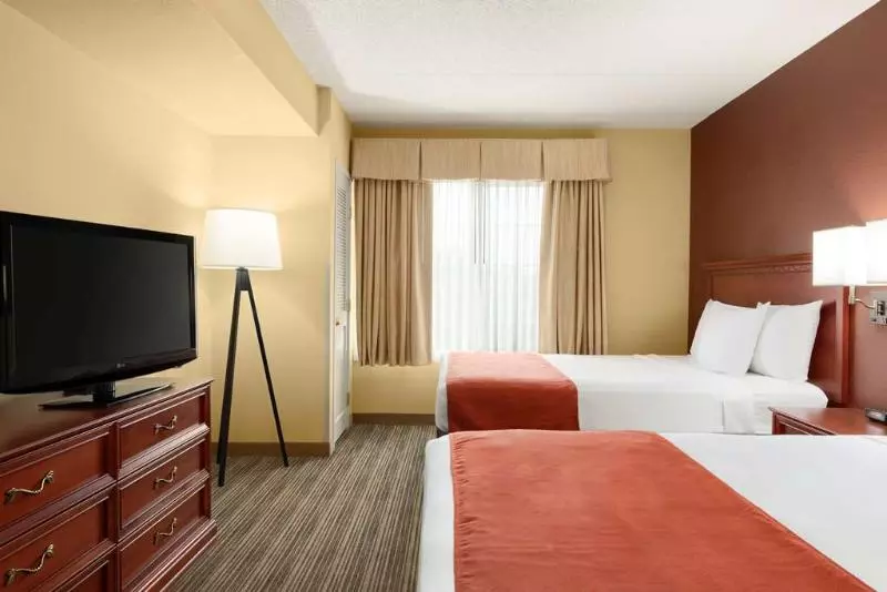 Hotelli Comfort Inn & Suites St. Paul Northeast