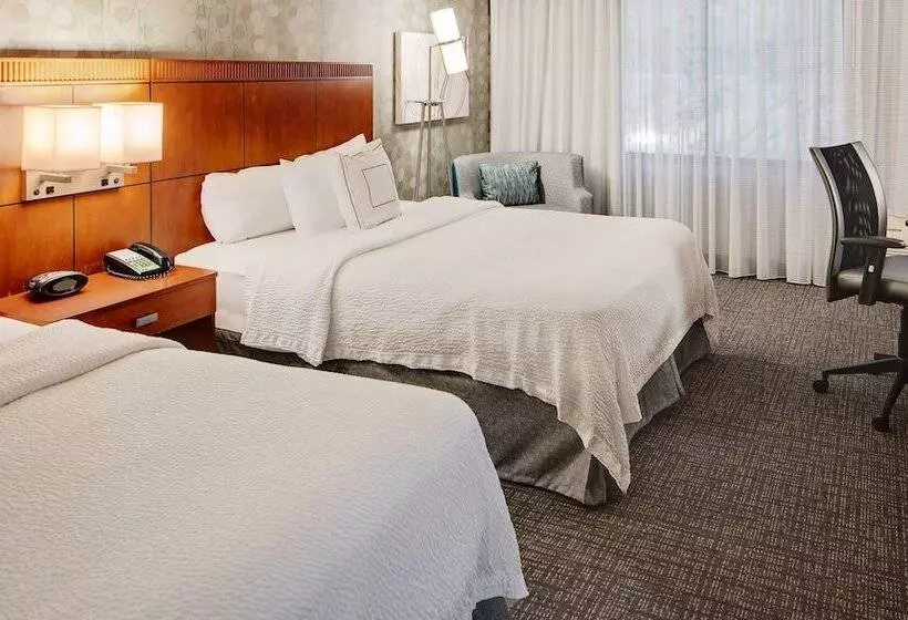 호텔 Courtyard By Marriott Pittsburgh West Homestead Waterfront