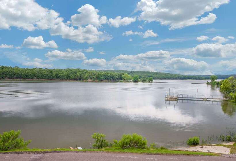 Отель Days Inn By Wyndham Okemah