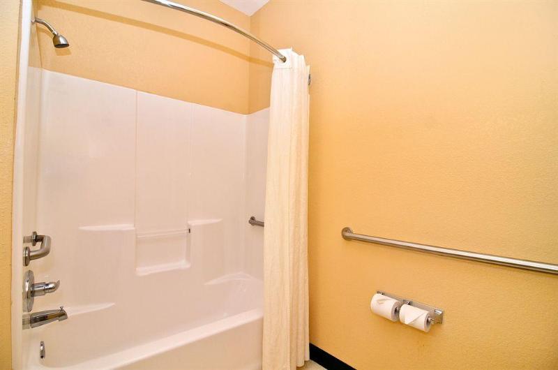 בית מלון כפרי Econo Lodge