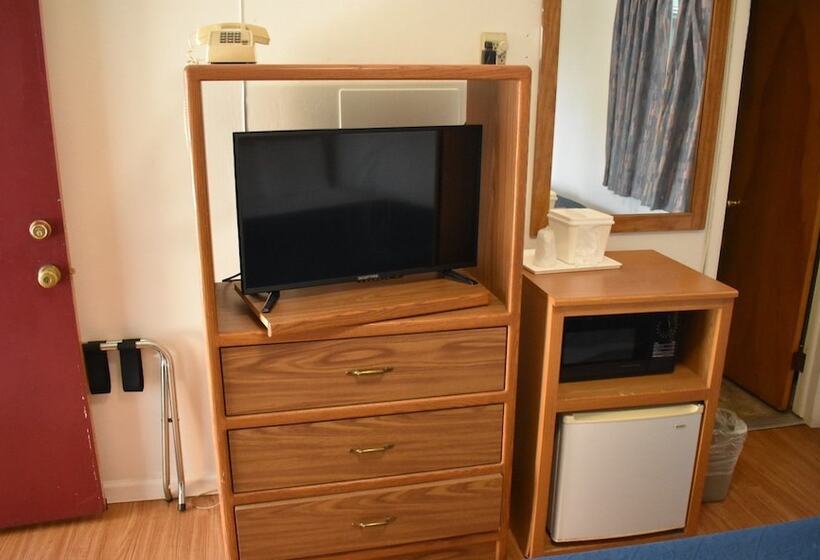 Отель Economy Inn