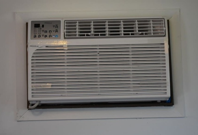 Отель Economy Inn