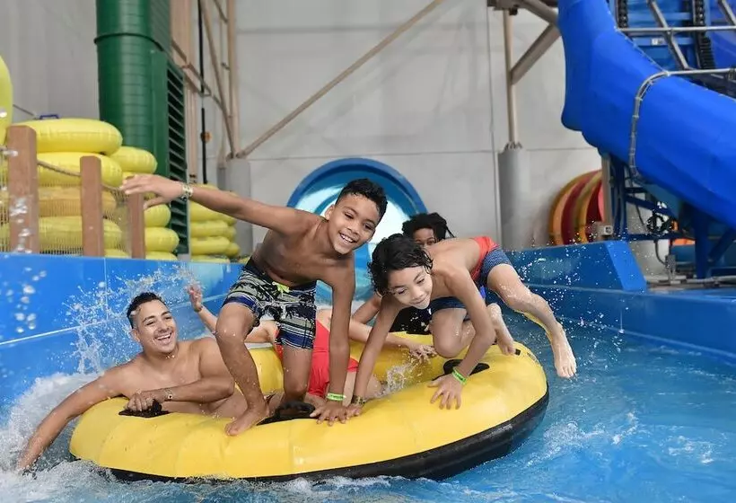 ホテル Great Wolf Lodge Kansas City