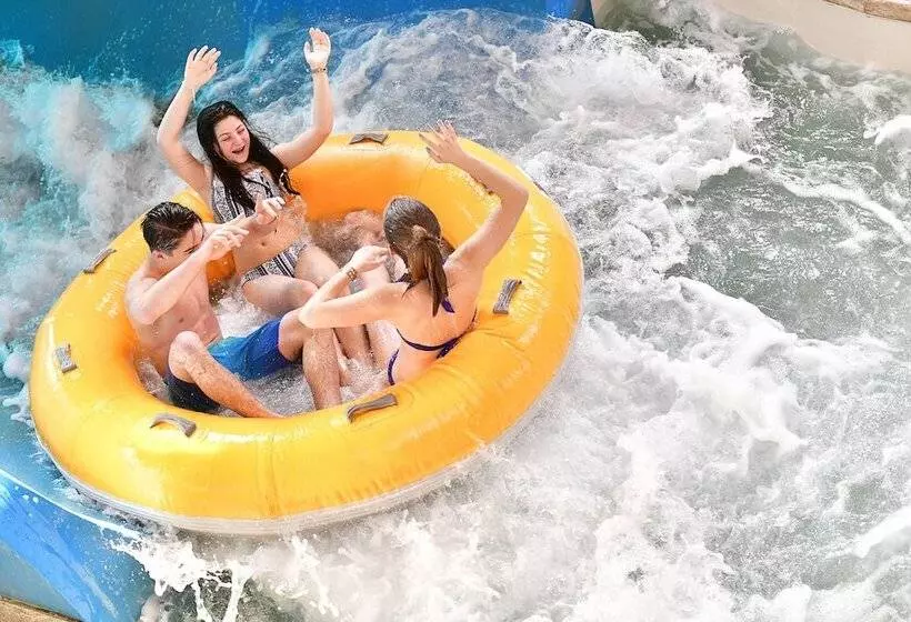 ホテル Great Wolf Lodge Kansas City