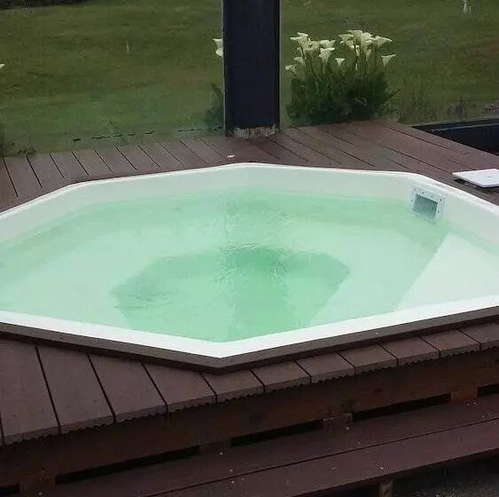 בית מלון כפרי Grey Gull