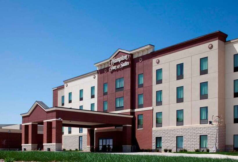 בית מלון כפרי Hampton Inn & Suites Dodge City
