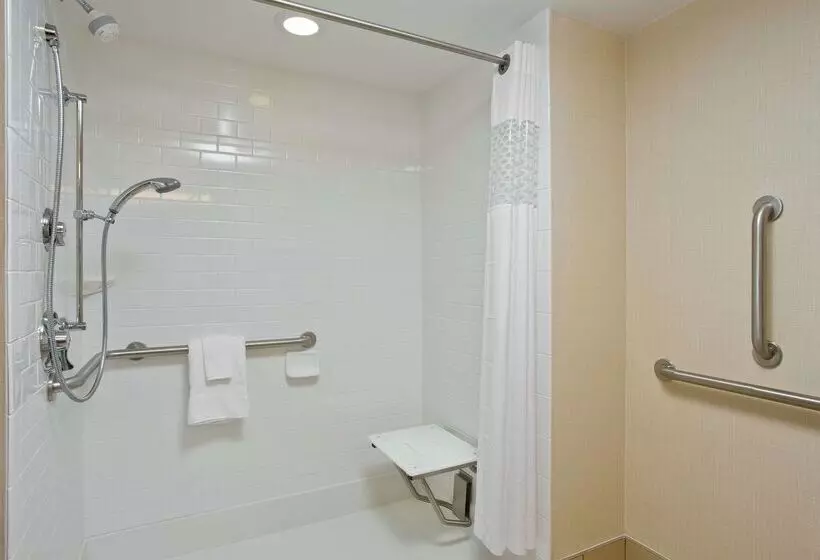 Szálloda Hampton Inn & Suites Ocean City/bayfront Convention Center