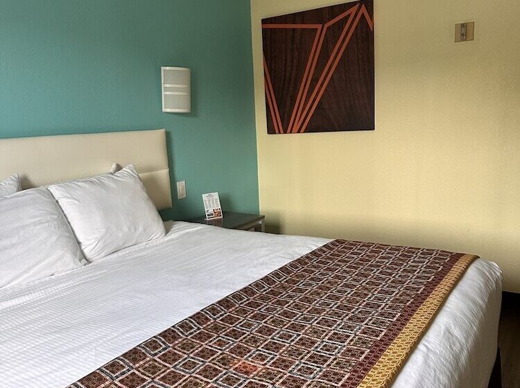 فندق Howard Johnson By Wyndham Clarksville Tennessee