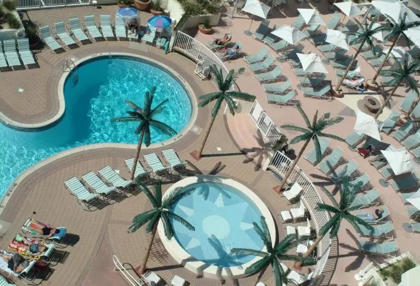 هتل Port Royal Oceanfront