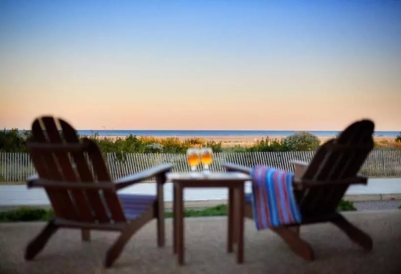 هتل Port Royal Oceanfront