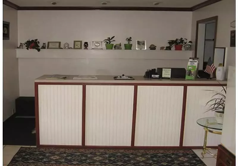 酒店 Red Carpet Inn And Suites Plymouth