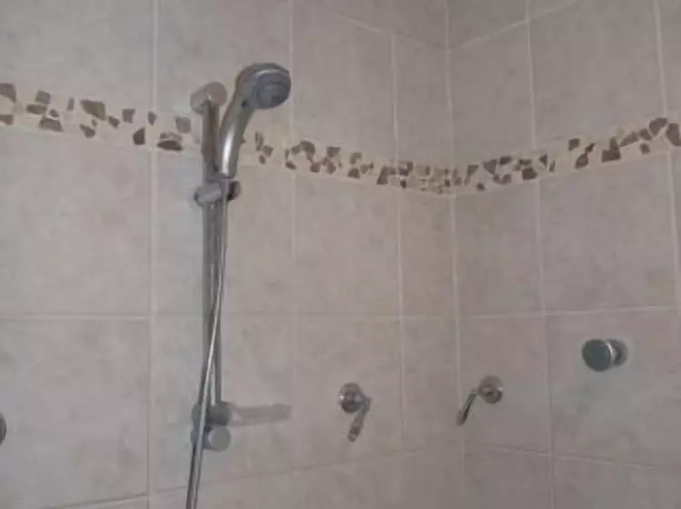 ホテル Riverbank Lodge