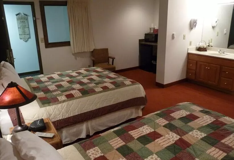 ホテル Riverbank Lodge