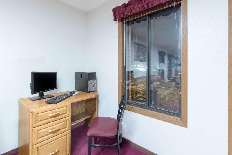 فندق Super 8 Murdo