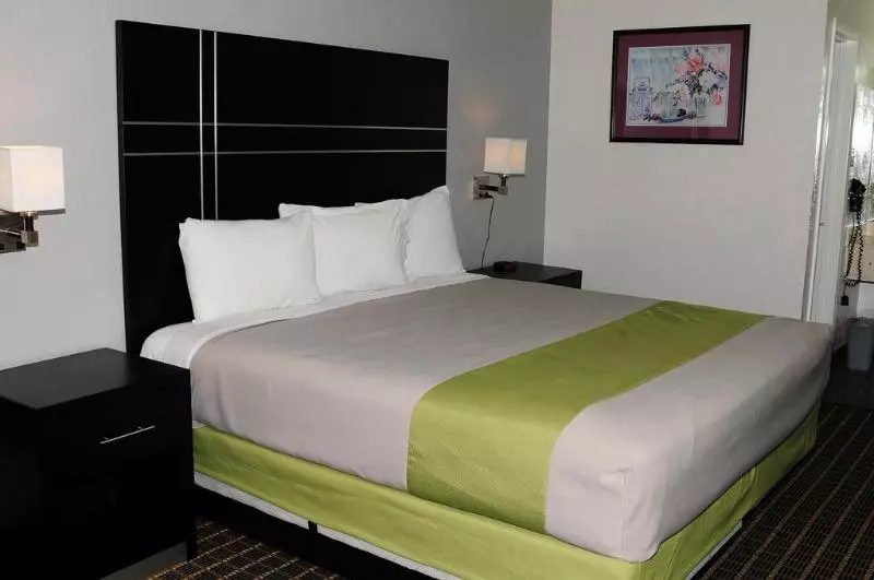 汽车旅馆 Quality Inn