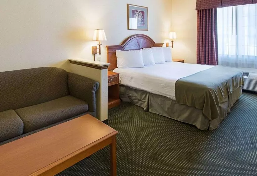 Motel Quality Inn & Suites   Glen Rose