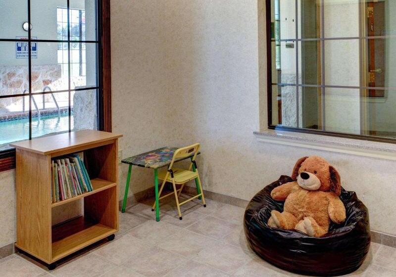 Мотель Quality Inn & Suites   Glen Rose