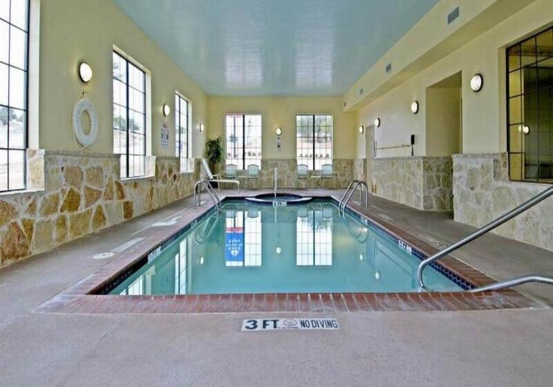 Мотель Quality Inn & Suites   Glen Rose