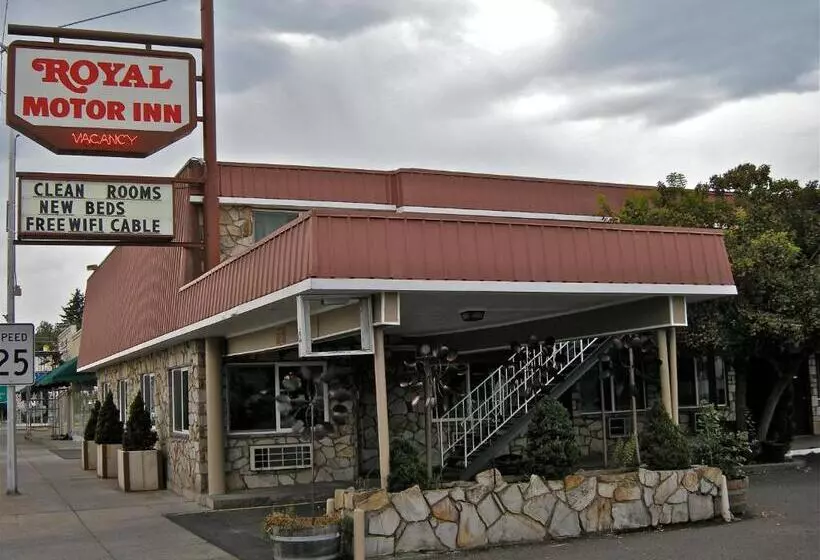 Мотель Royal Motor Inn