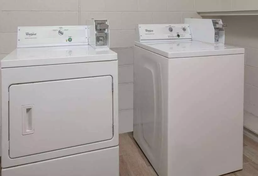 Мотель Travelodge By Wyndham Hardeeville