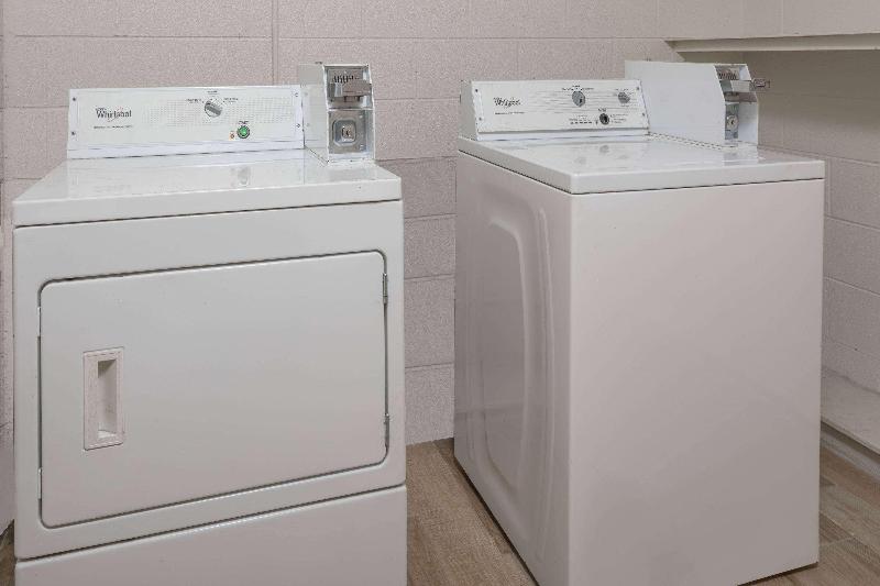 فندق على الطريق Travelodge By Wyndham Hardeeville