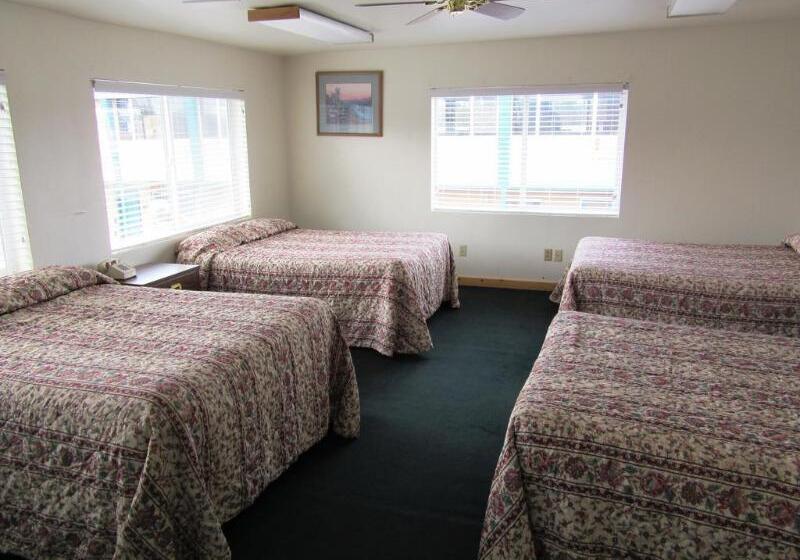 فندق على الطريق Yellowstone Country Inn