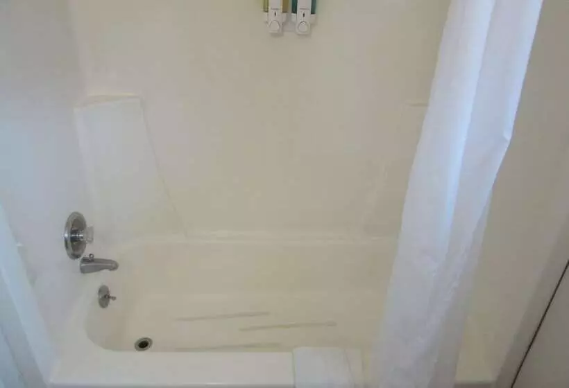 Мотель Yellowstone Country Inn