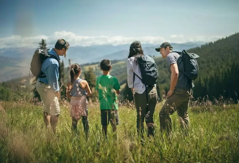 Курорт Townsend Place