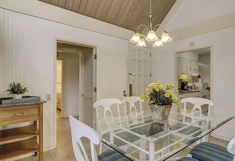 The Village At Palmetto Dunes