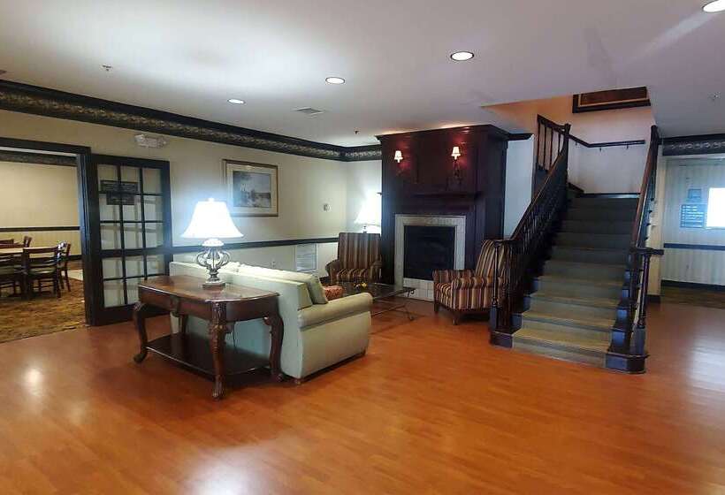 Wingate By Wyndham Youngstown   Austintown