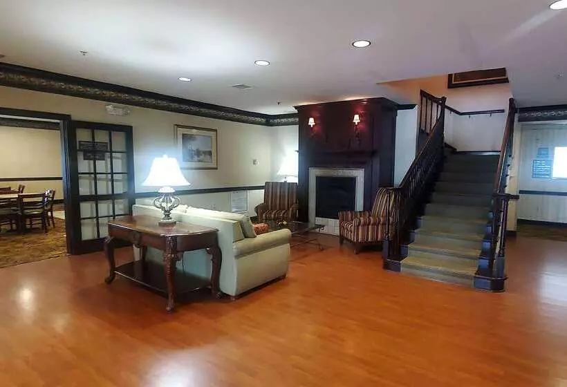 Wingate By Wyndham Youngstown   Austintown