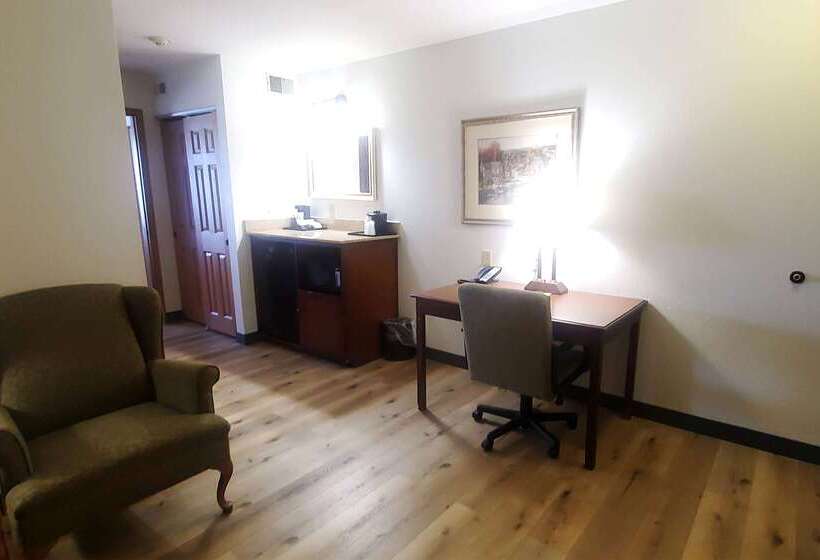 Wingate By Wyndham Youngstown   Austintown