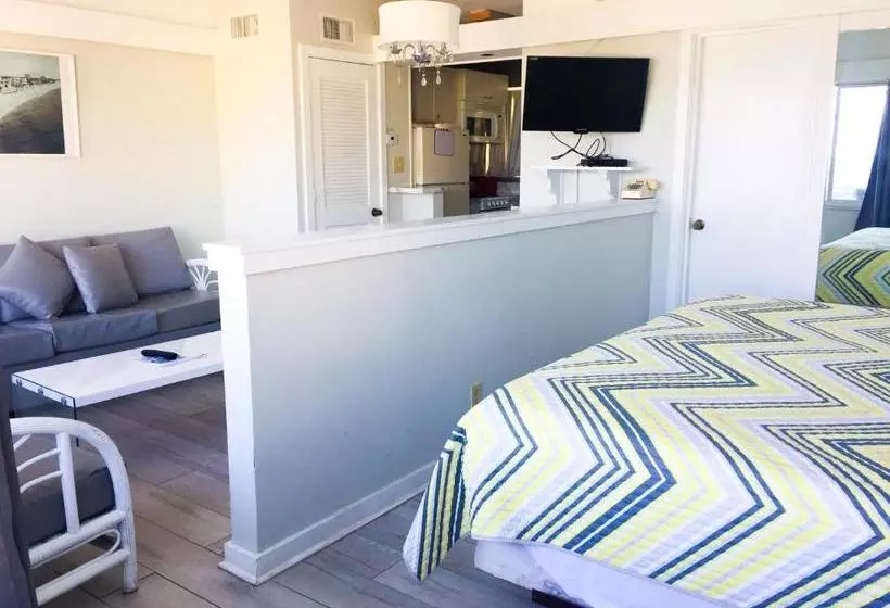 Coral Tides Resort