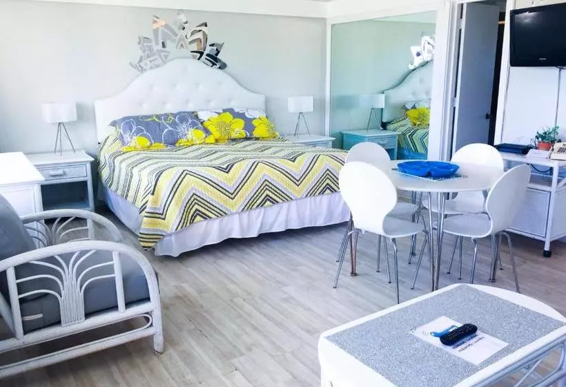 Coral Tides Resort