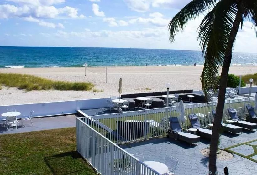 Coral Tides Resort