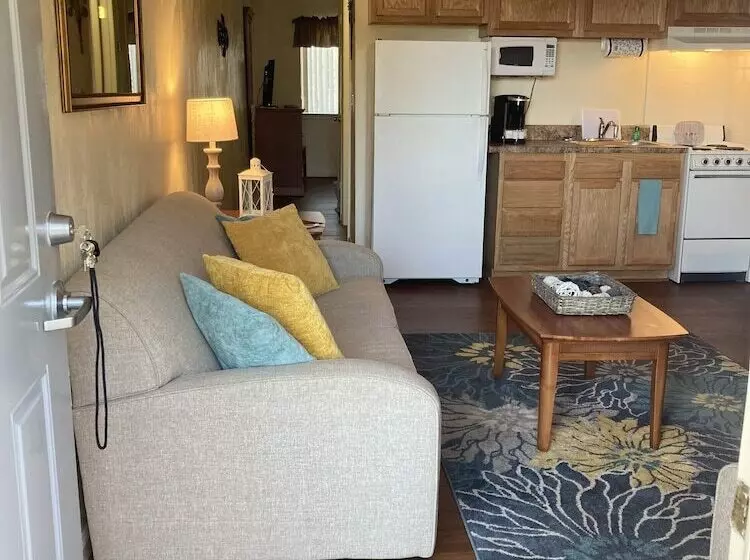 Hotelli Affordable Corporate Suites   Florist Road