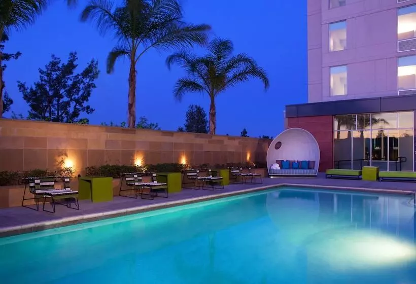 Отель Aloft Ontariorancho Cucamonga