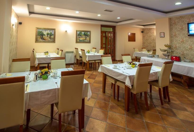 هتل Cezar Banja Luka