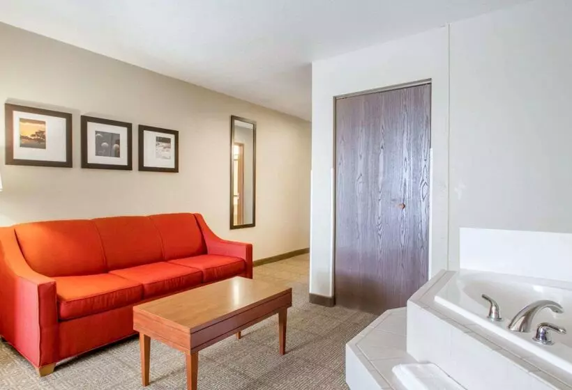 Отель Comfort Inn Bolivar