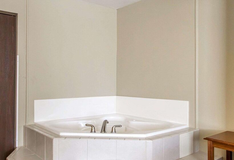 فندق Comfort Inn Bolivar