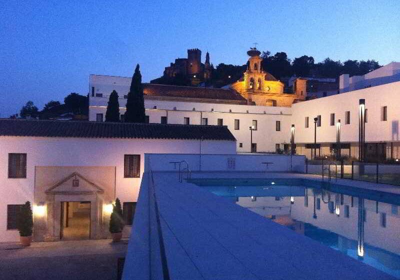 هتل Convento Aracena & Spa
