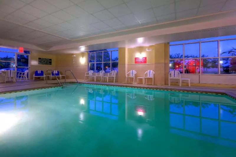 ホテル Country Inn & Suites By Radisson, Petersburg, Va