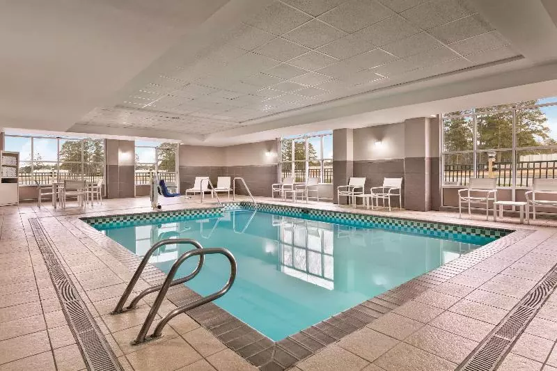 ホテル Country Inn & Suites By Radisson, Petersburg, Va